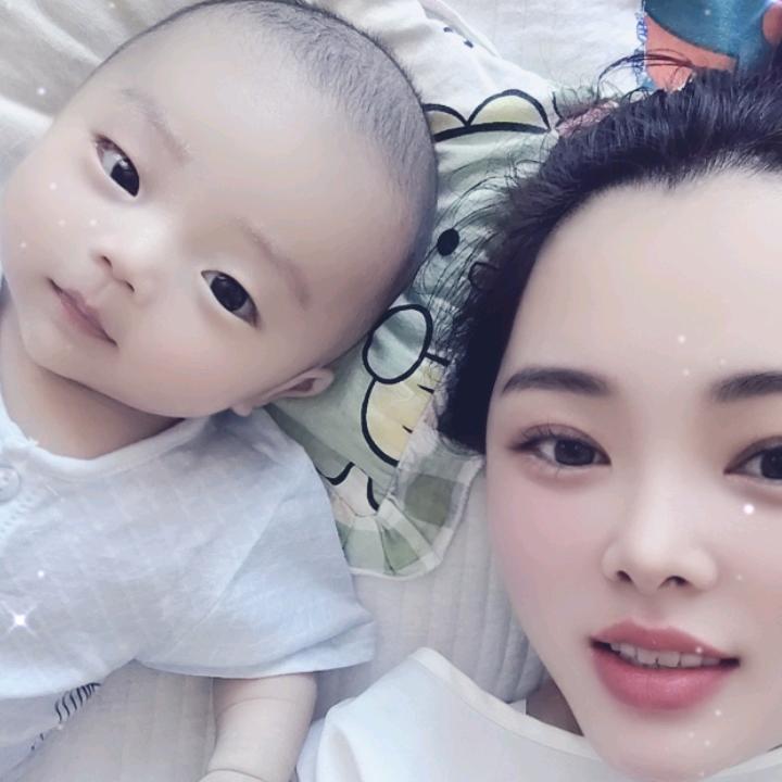 @轩轩麻麻