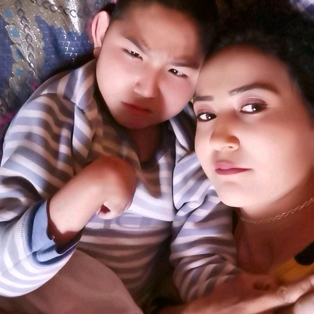 心如止水💕👨‍👩‍👧‍👧