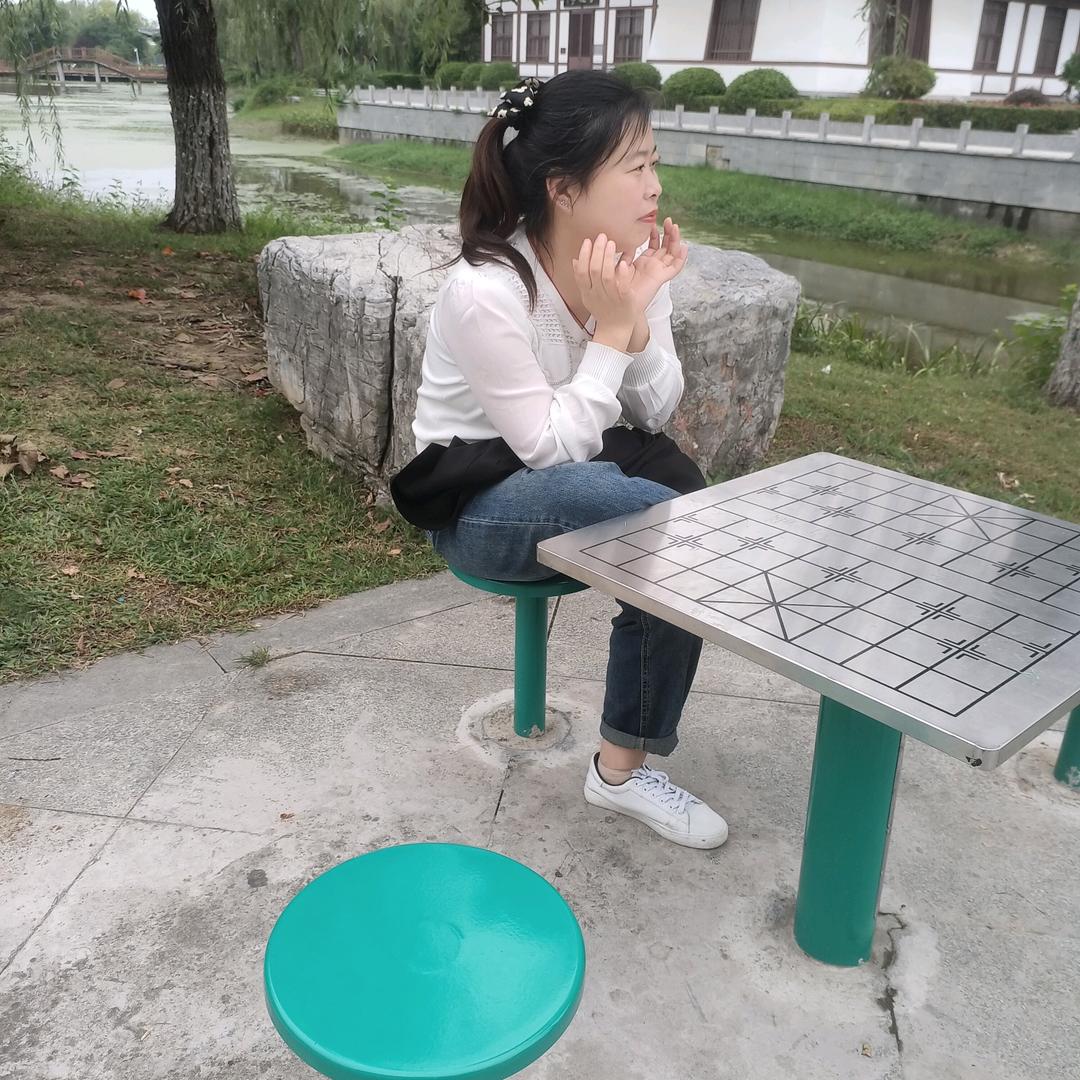 艳艳🌻🌾🌸💐🎋