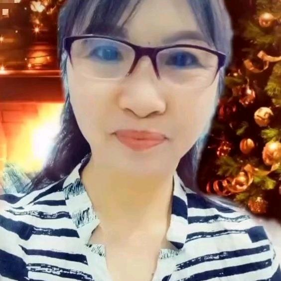 李蓉
