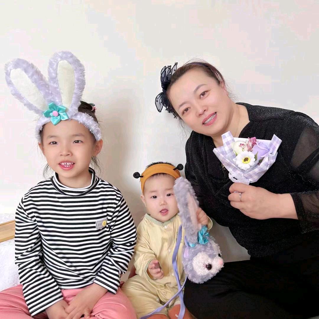 米多鑫宝的外婆