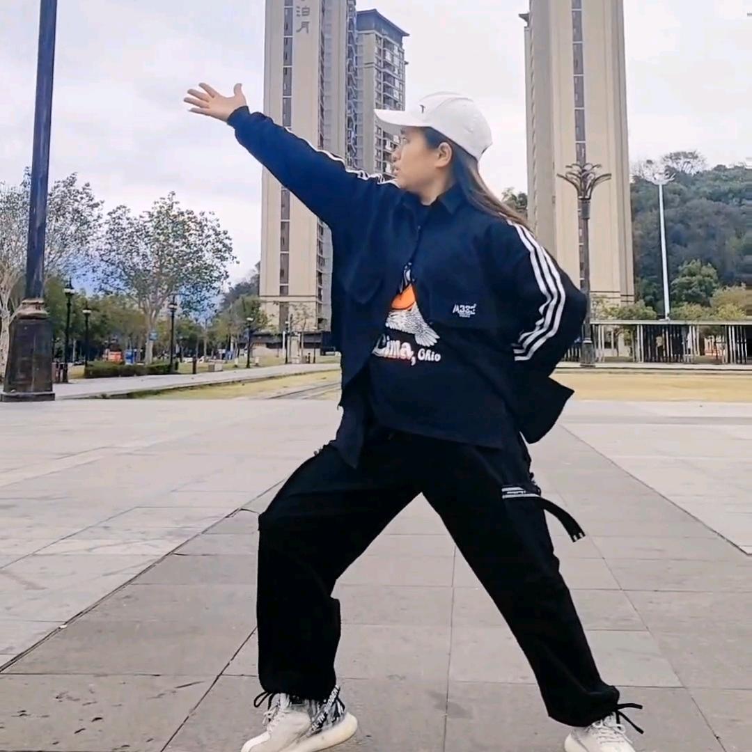 小啊青
