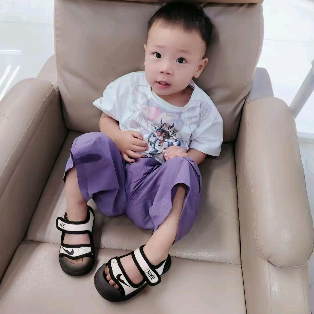 小李  同学