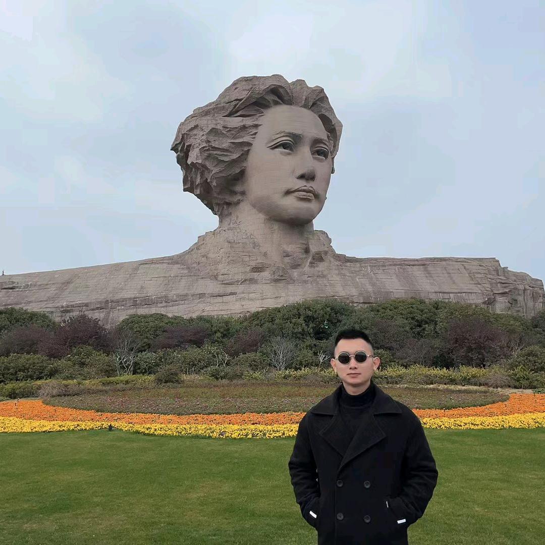 戈壁滩的螺丝钉