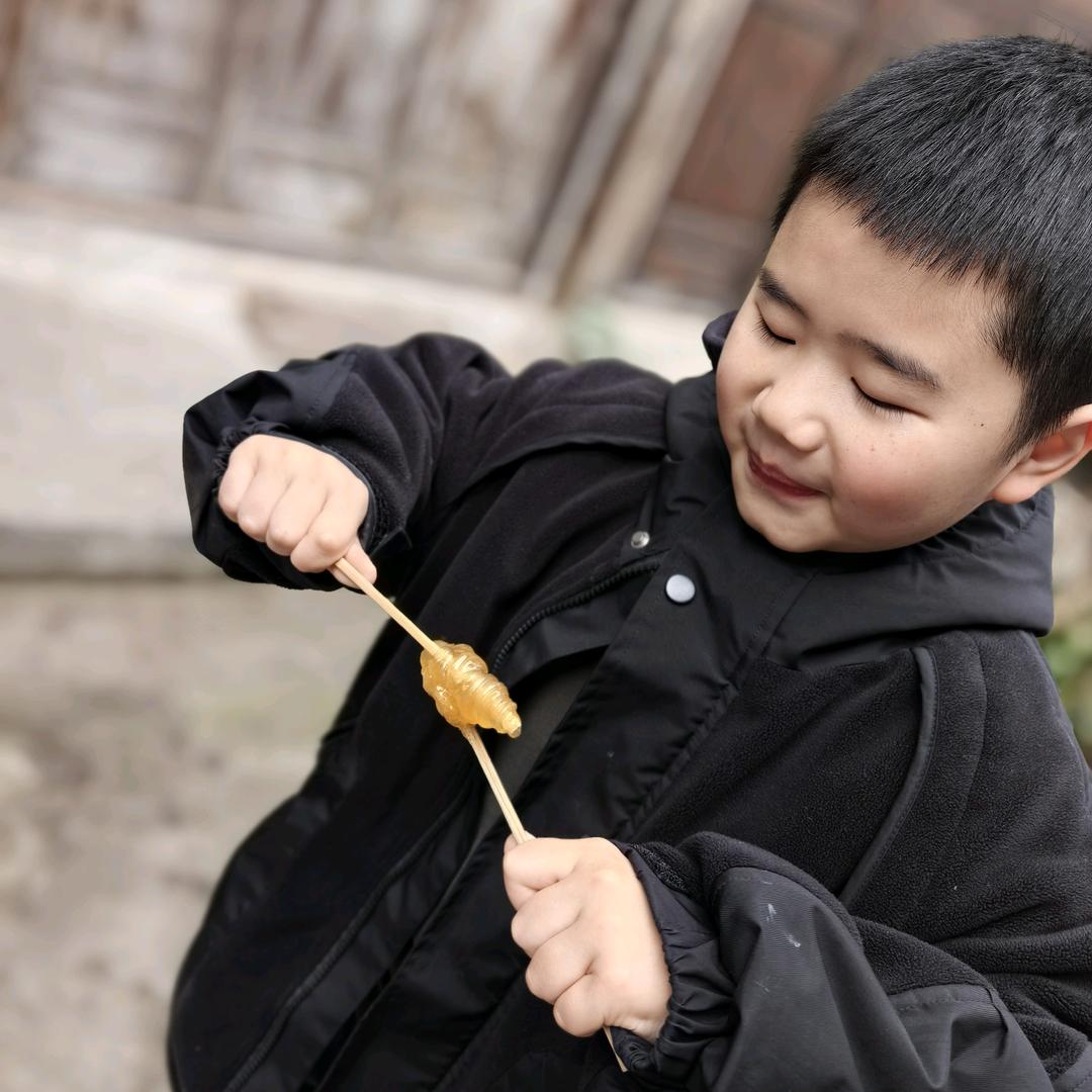 爱吃果冻的布丁🙈