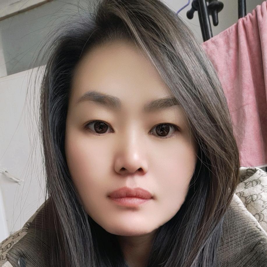 倔犟小丫头