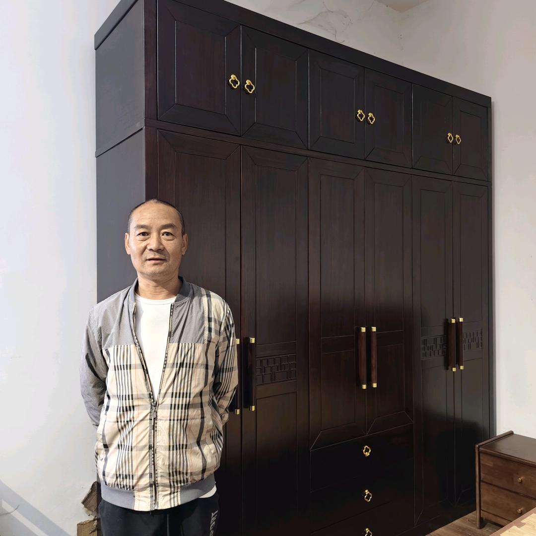 西安市蓝田前卫镇  慕泓家具