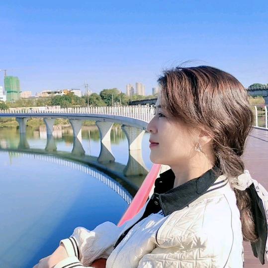 白转黑头部康养+轻健康    慕雪老师