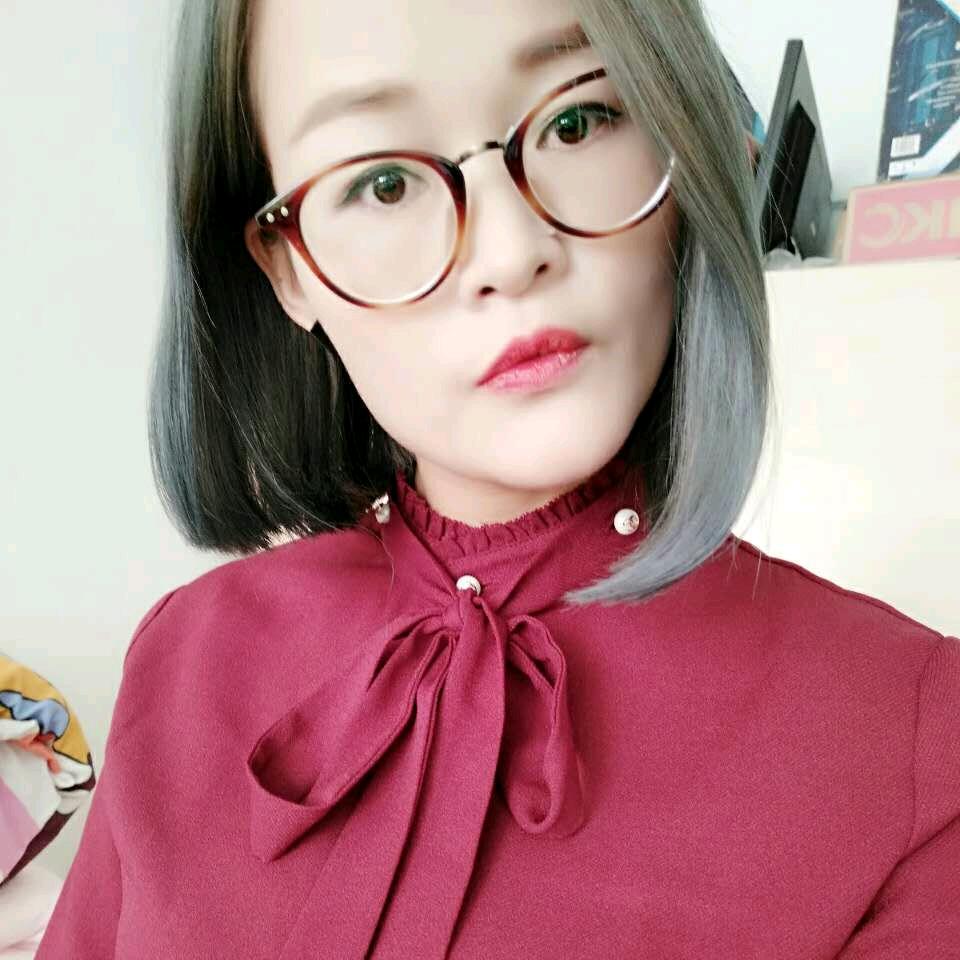 阿琼妯娌（燕琴）