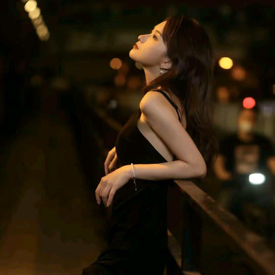 笑嘻嘻的小喵