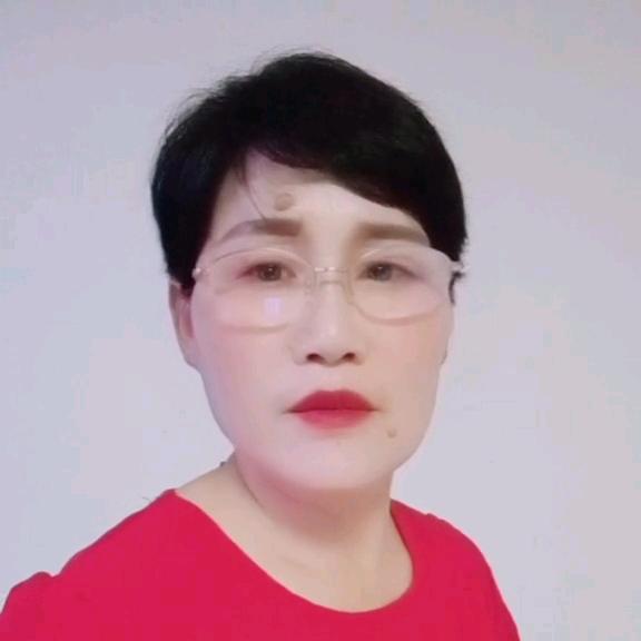 微湖无姐╭(╯✍🏼