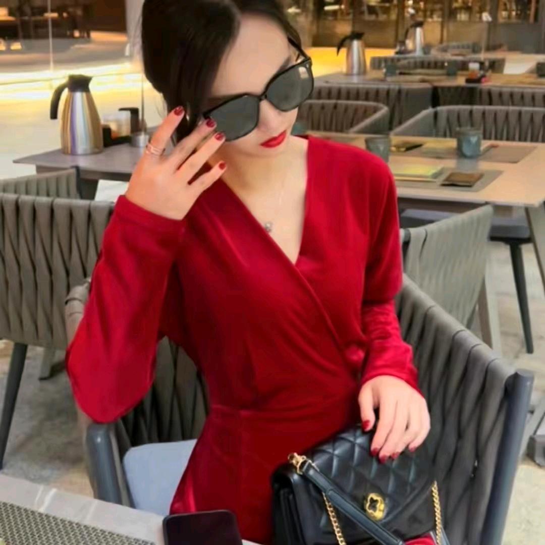 淑娅服装店