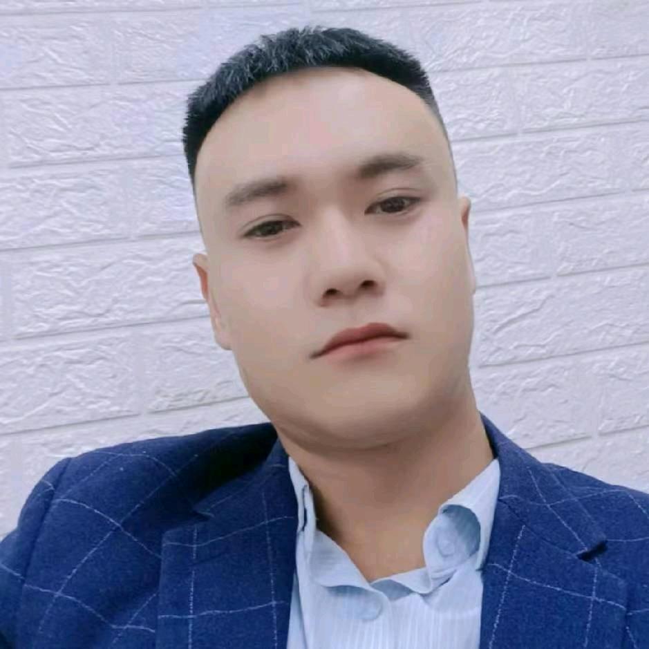 小钟(一个瓜娃子)