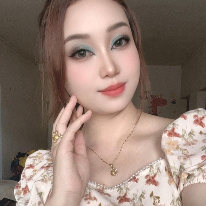 凯里丽英美容店～小英