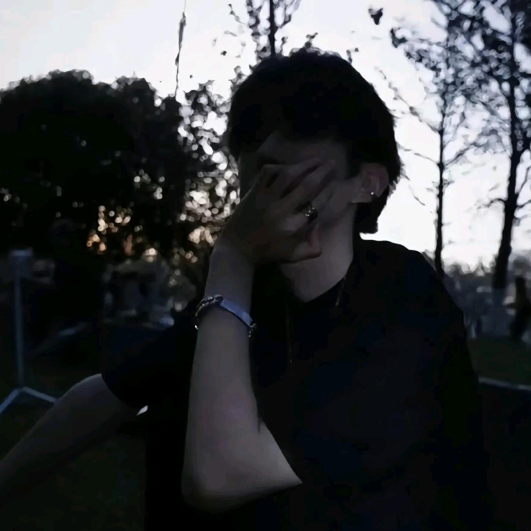 建职院小陈学长（咨询主页➕🛰️）