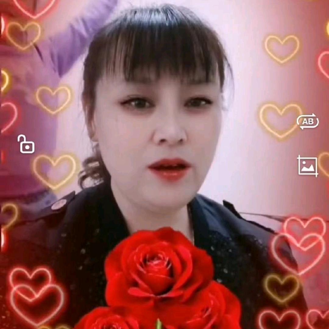 阿芳  晚9点直播