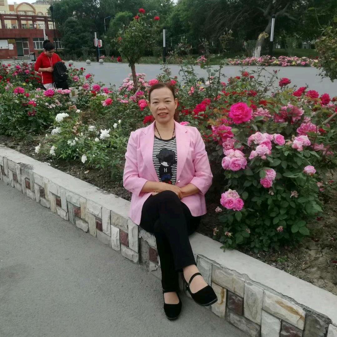 小幸福开开心心
