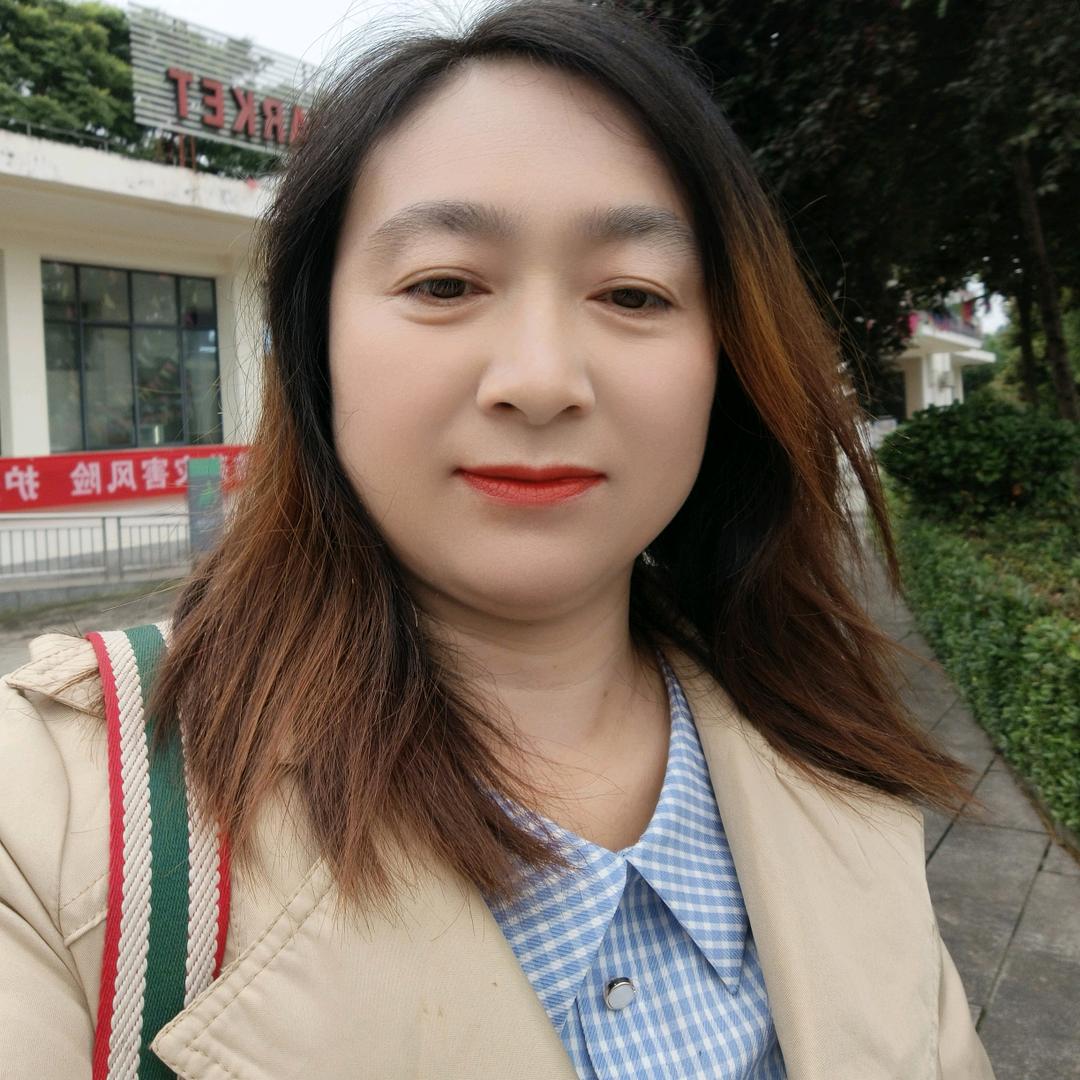 七八年玉马🐴苦乐随缘杨小姐