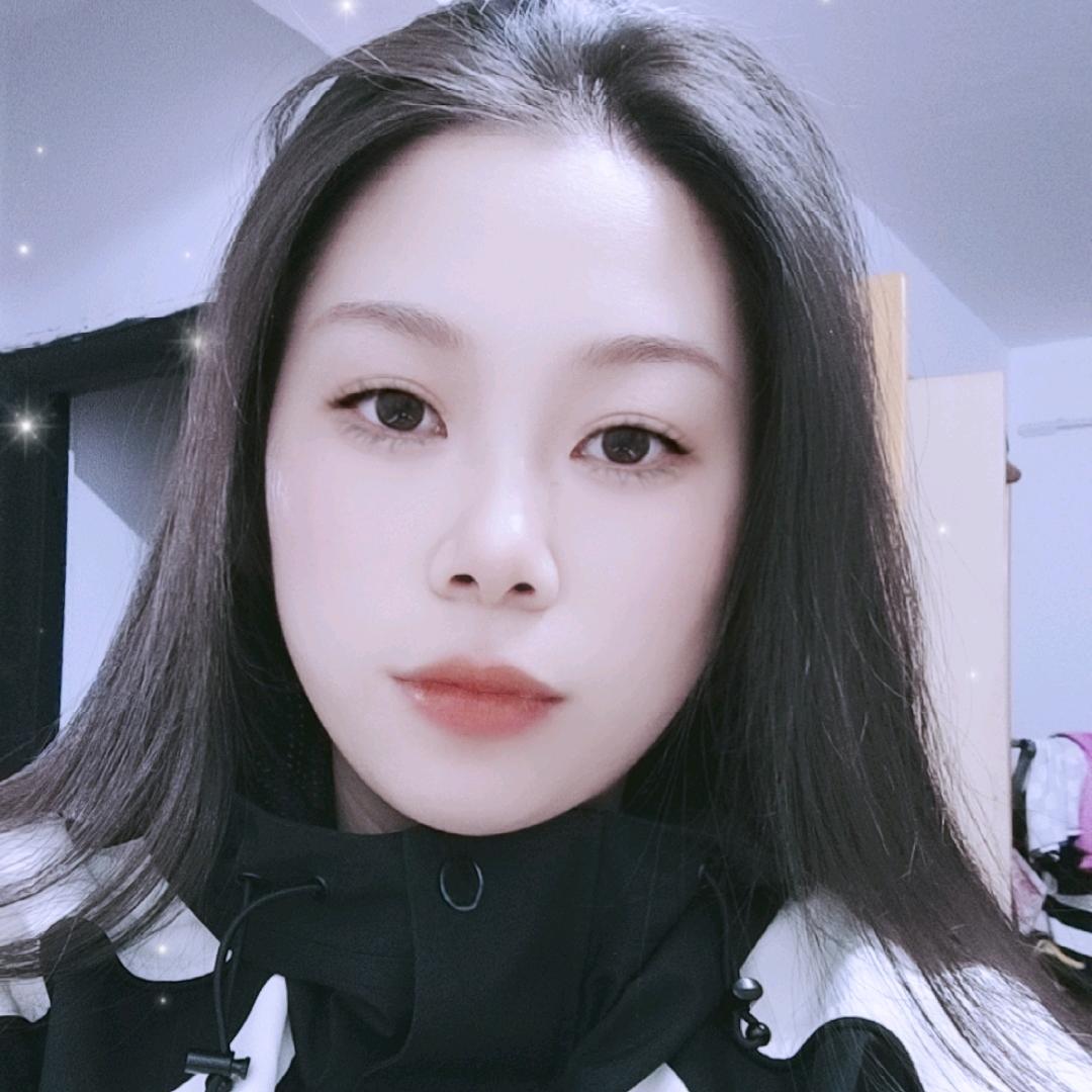 侗族姑娘阿满