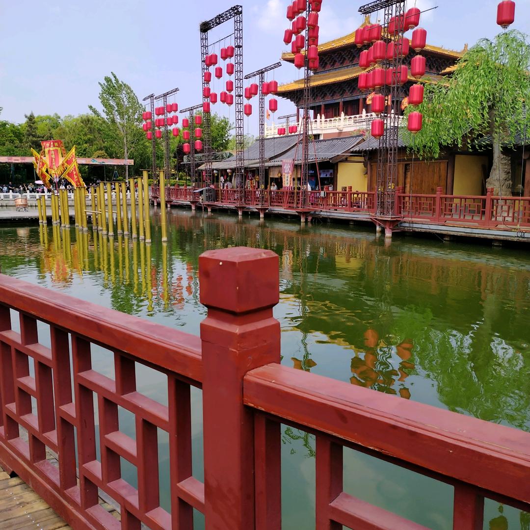 在风雨中漫步