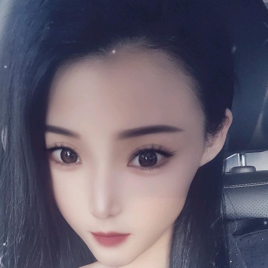 小影，脆皮炸糕。