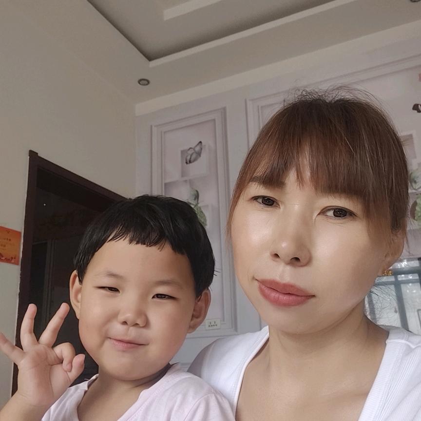 胖妞妈（丽丽）