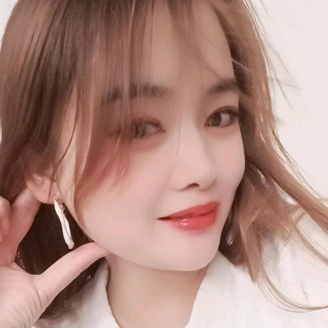 爱无悔，民族服装批发零售