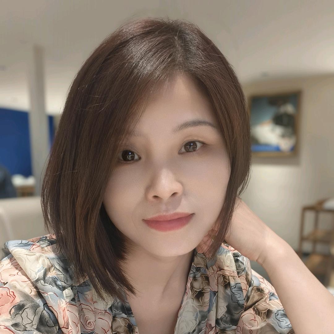 晨曦《好物在橱窗》