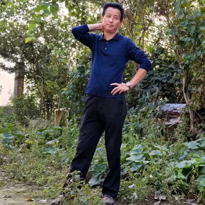 亚洲服装超市任桥店