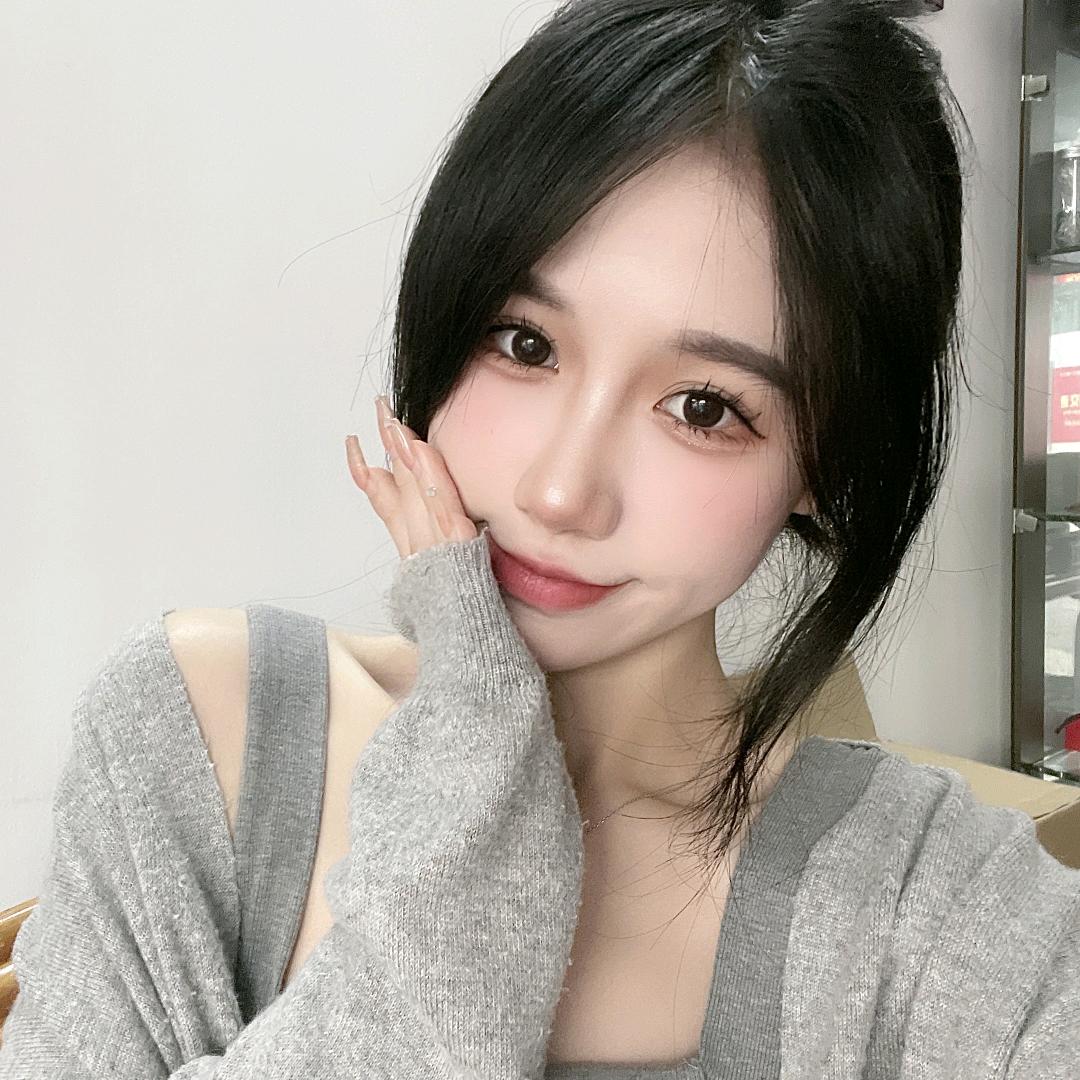 一只小锦栗（孕晚期）