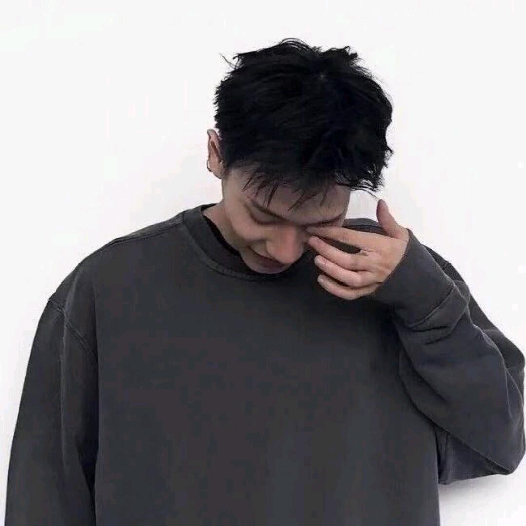心事儿全在脸上