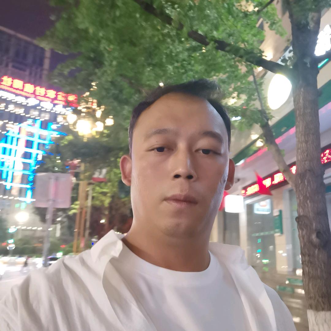 坐在卐坟头卍调戏卐鬼