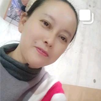 英子
