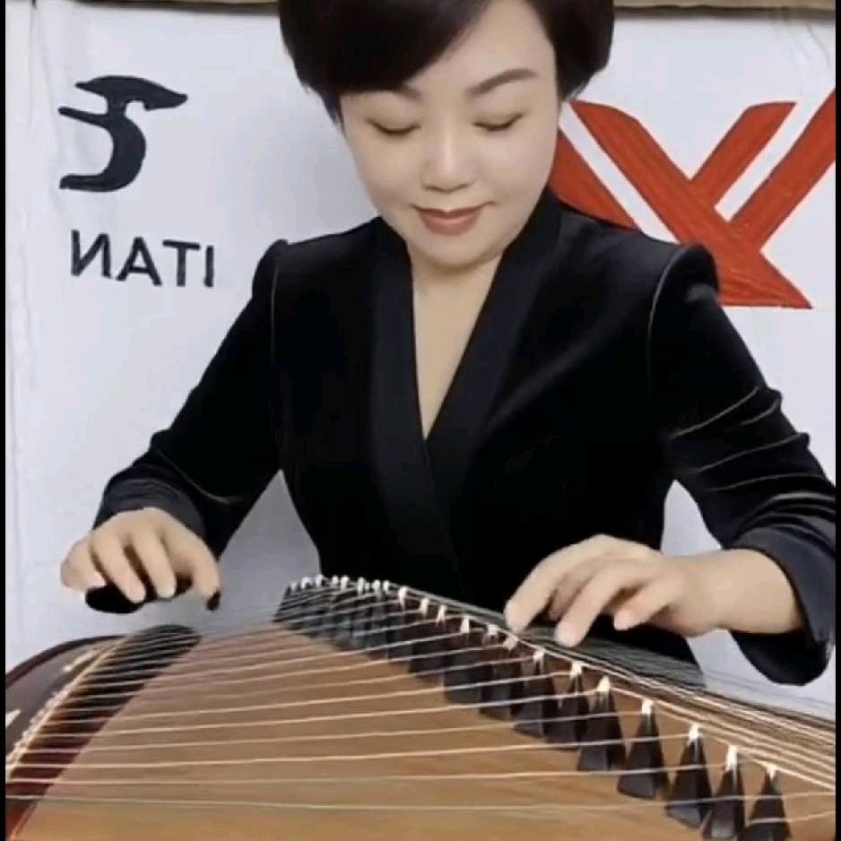 🌹小蚊子玫瑰🌹