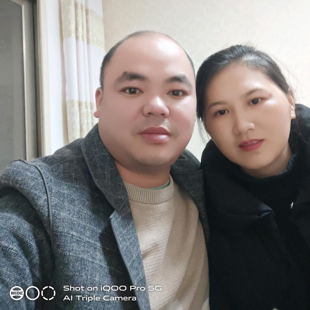 小唐专业贴砖，水电安装，