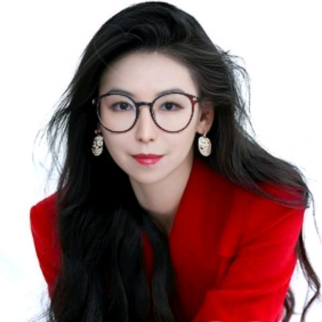 佳佳🤓