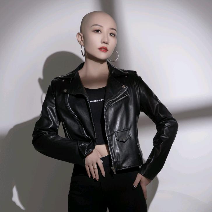 向钱看，向厚赚