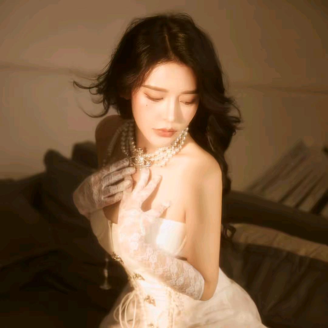怡baby