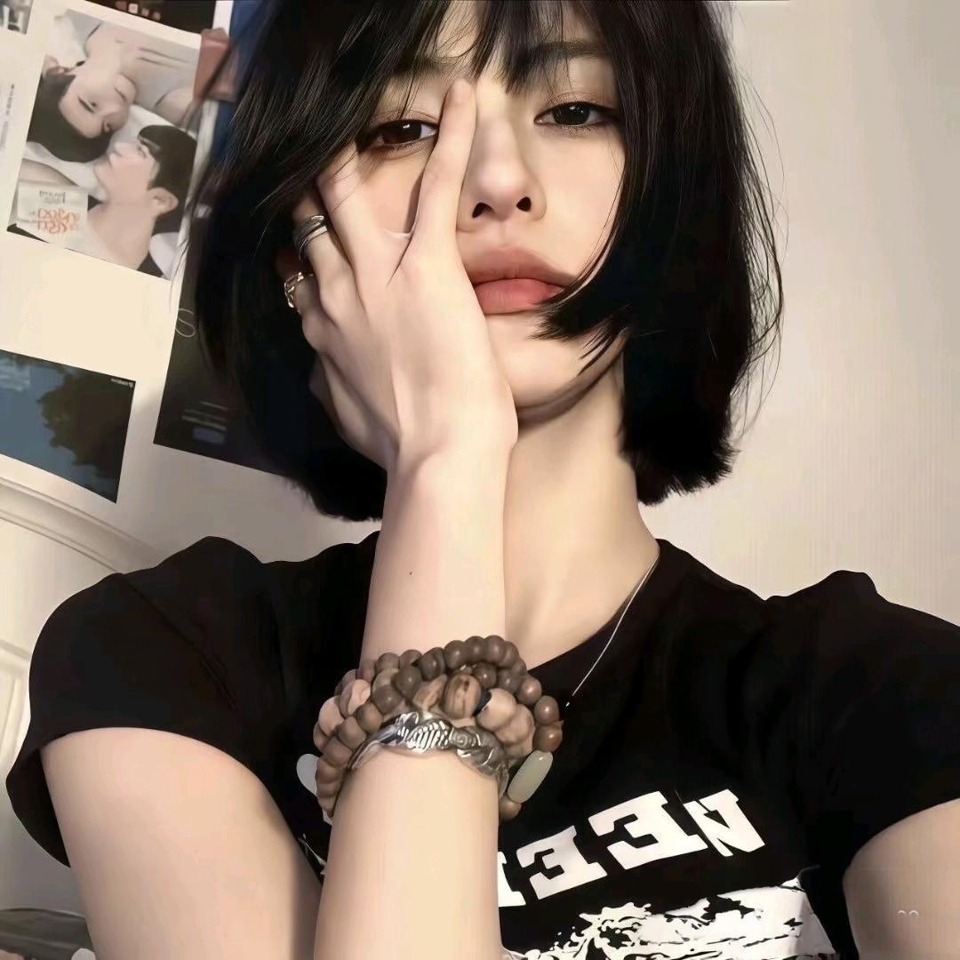 蓝桉 🫧