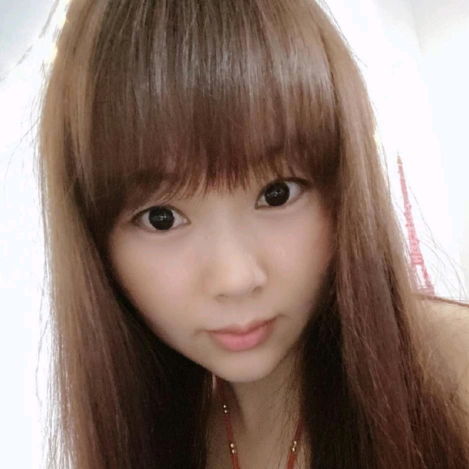 玲   威    莹