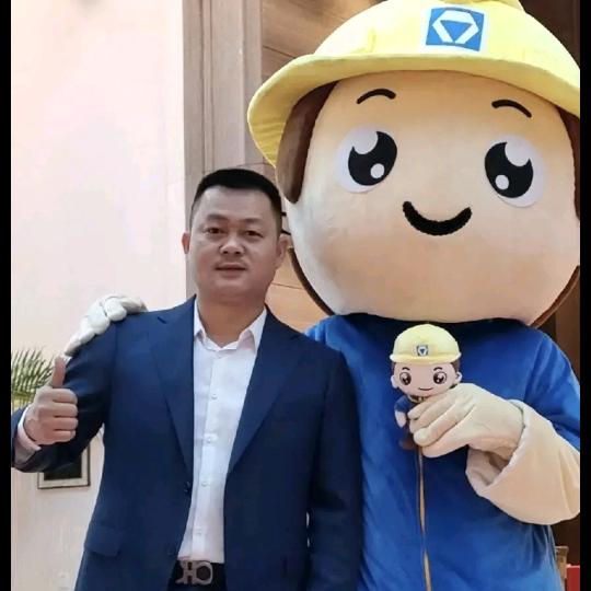海南工程机械队长
