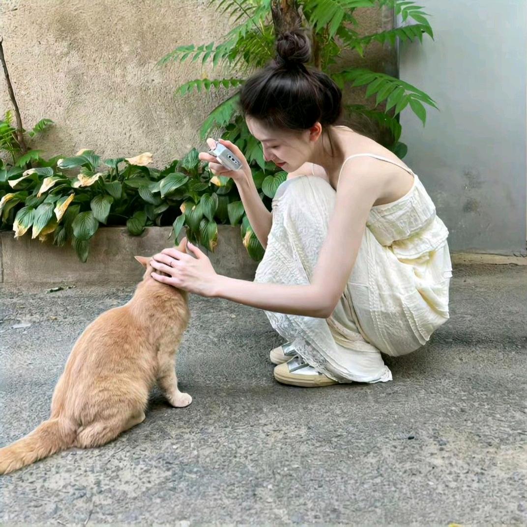 小满a.