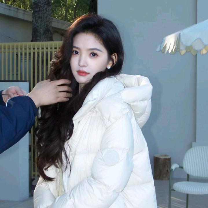 蟹黄堡妹Yoo（见过黄子弘凡）