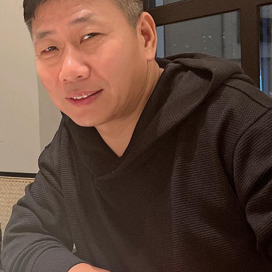 除了奋斗，我别无选择