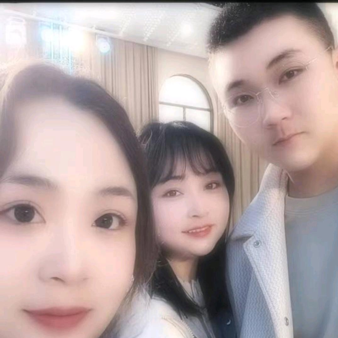秀外慧中