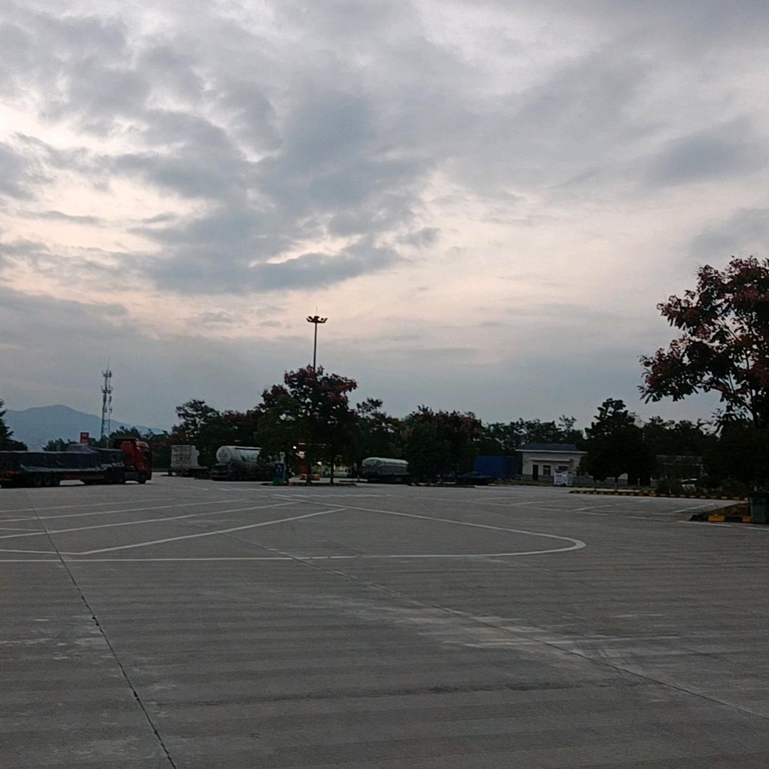 平平安安