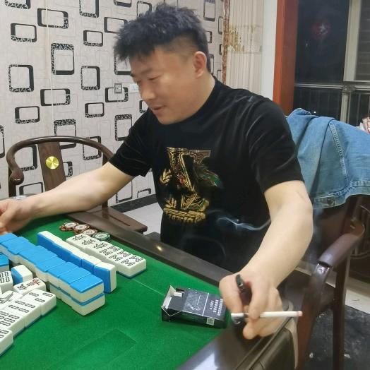 🌫醉生梦死🚬