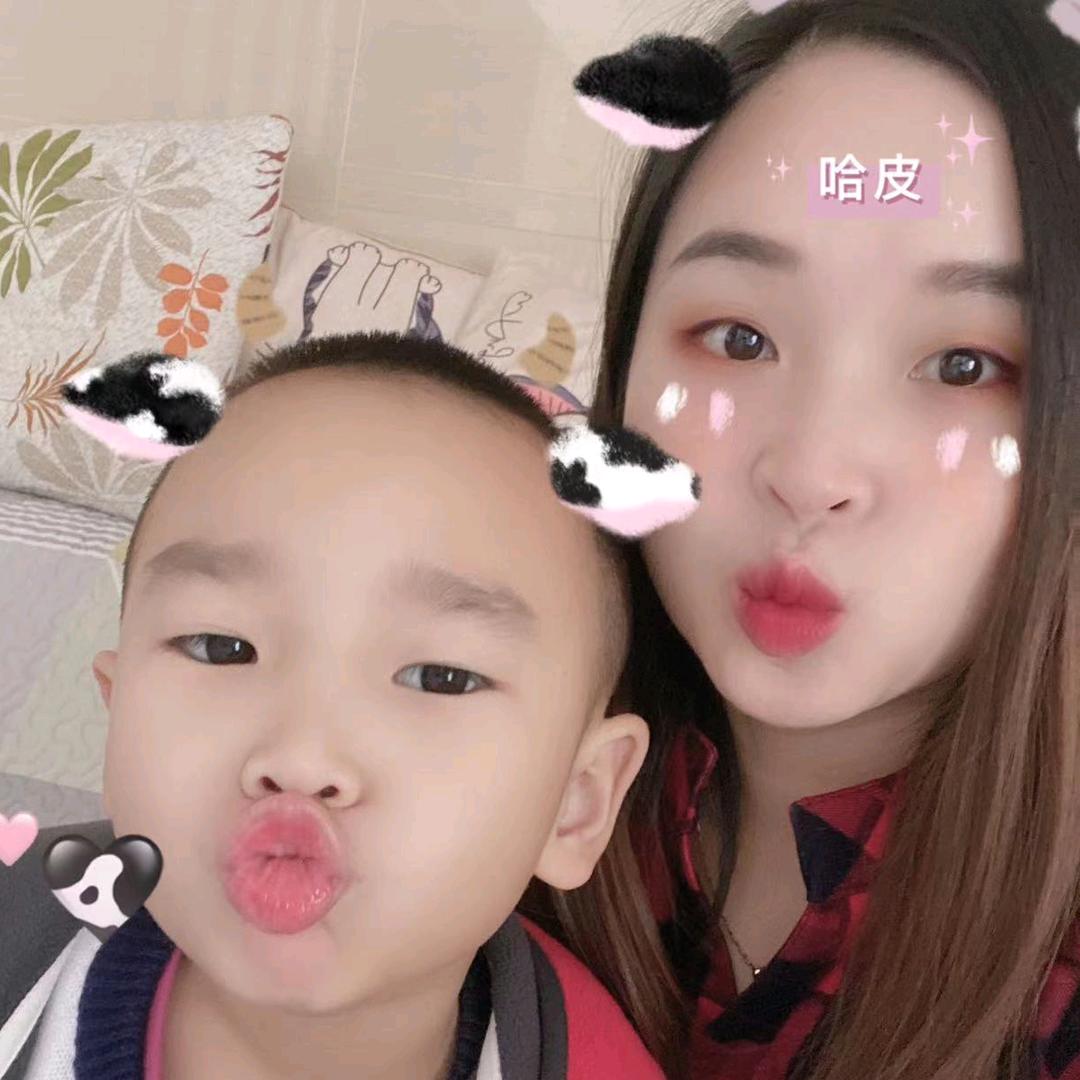 淘小君母婴