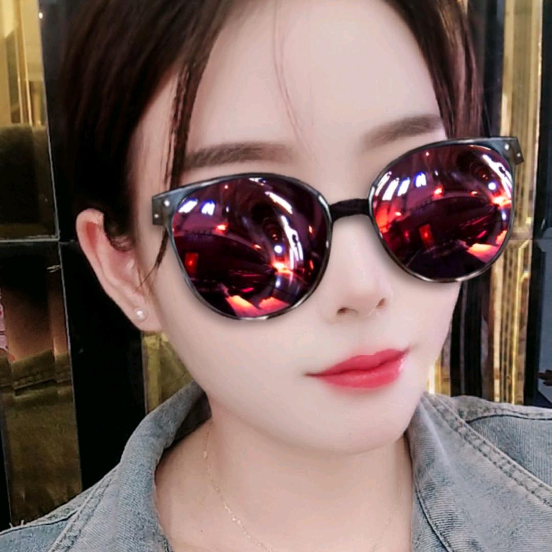 美发小女孩