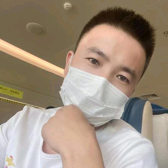 单声道大叔